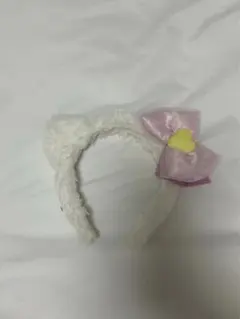 キティちゃんカチューシャ ピンクリボン付き