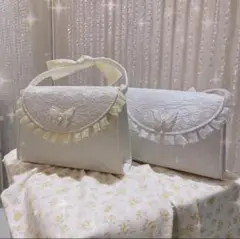3way アイボリー　ショルダーハンドバッグ　蝶々