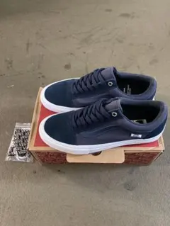 Item thumbnail for item 47690447-2477-4cec-9c1f-018cd47f2a3f