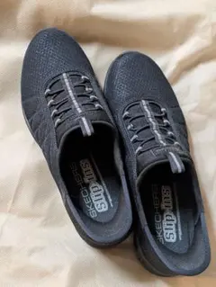 SKECHERS Slip-Ins ブラック スニーカーBrilliance -