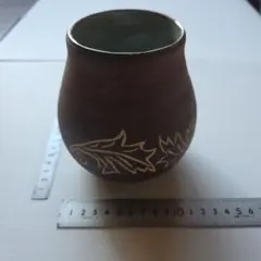 花瓶 茶色の葉模様陶器植木鉢