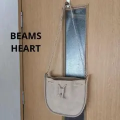 BEAMS HEART ベージュ ラウンド スタッズ ミニショルダーバッグ美品のサムネイル