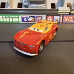 カーズ トミカ ダニーシュワヴェッツ トーマスビルタイプのサムネイル