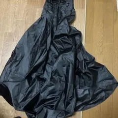 ブラックレインコート・ポンチョ