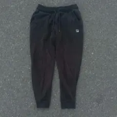 古着　FILA フィラ　スエットパンツ　ブラック　ブランドロゴワッペン