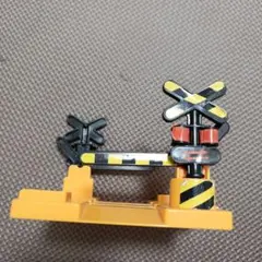 Item thumbnail for item 414703ec-15b5-4ff0-ad62-c59691b2c3cb