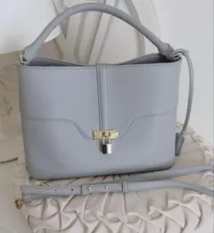 2WAY snidel ショルダーバッグ ライトグレー パドロック付きのサムネイル