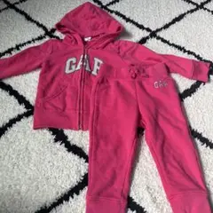 GAP ピンク トレーナー・パンツセット