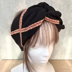 和風編み込みターバン　着物リメイク　クロスターバン　ヘアバンド　黒(花柄ライン)