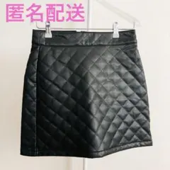 【完売品　新品タグ付】 INGNI キルティングフェイクレザーミニスカート　黒