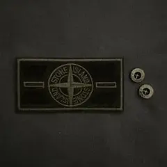 【未使用】STONE ISLAND ストーンアイランド　タグ　ワッペンボタン付きのサムネイル