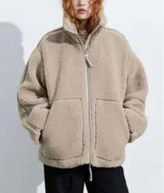 【H&M】ベージュ フリース　ボアジャケット