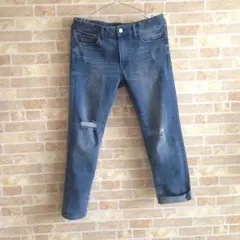 ストレッチスキニーフィットテーパードダメージジーンズ