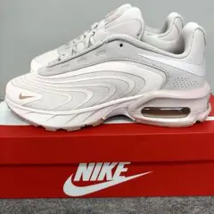 ナイキ Air Max ポータルHF3053-010 24.0 新品訳あり - メルカリ