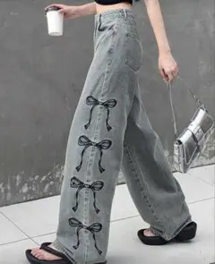 DAZY リボン刺繍カジュアルジーンズ