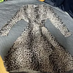 Calvin Klein 美品　ヒョウ柄ワンピース