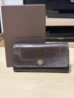LOUIS VUITTON ユタ　ブラウン キーケース