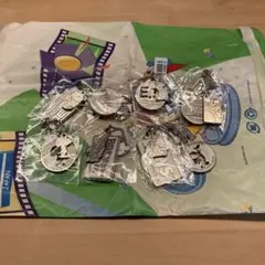 ユニバーサル・スタジオ・ジャパン メタルキーホルダー　8個セット