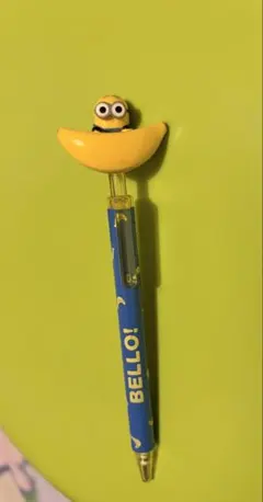 ミニオンズ　マスコット付きボールペン