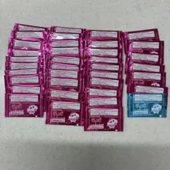 未開封！クレヨンしんちゃん チョコビ シール まとめ売り　37枚のサムネイル