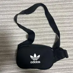 adidas ボディバッグ ブラック