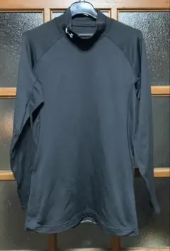 UNDER ARMOUR ハイネック長袖アンダーシャツ ブラックXLサイズ