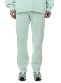 Item thumbnail for item c4e0077a-46d4-46ac-ad96-9c755c793d46