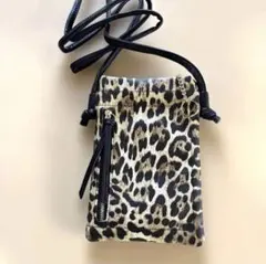 Item thumbnail for item f679888f-ec28-4d2c-a7a8-29c00ec20bbc