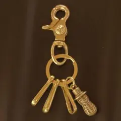 真鍮　ブラス　真鍮ピーナッツ　ヴィンテージ　レバー　キーホルダー