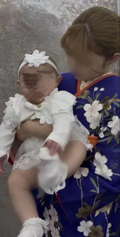 ホワイト 3Dフラワー ワンピースと靴下セット