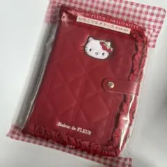 新品Maison de FLEUR HELLO KITTY いちごマルチケース