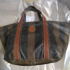 フェンディ　ペカン柄　ハンドバッグ