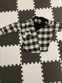 チェックシャツ