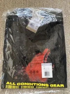 NIKE ACG Tシャツ xs ブラック　2