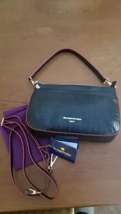 Item thumbnail for item d593996f-8d60-4a49-bceb-9bad4b2220a7