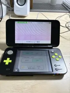 New Nintendo 2DS LL 本体 ブラック/グリーン
