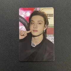 DO IT POPUP フーディ トレカ バンチャン