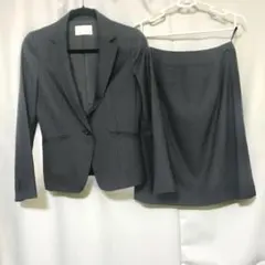 オンワード樫山　ピンストライプスーツ　即購入可