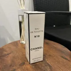 新品未使用未開封 シャネル n°19 オードトワレ 100ml ナンバー19