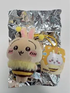 ちいかわ ハチさんぬいぐるみ うさぎ ぬいぐるみマスコット セブンイレブン限定