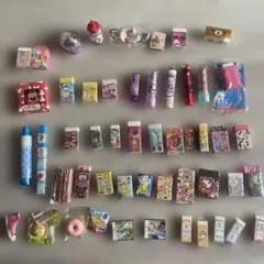 キャラクター消しゴム多数