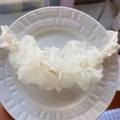 ヘアバンド　お花　クリーム色　お祝い　退院　撮影　お食い初め　ベビー　赤ちゃん