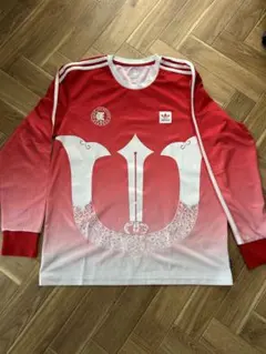 アディダス evisen ロンT