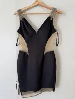 エンジェルアール ビーズ装飾 Vネックナイトドレス 黒とベージュ