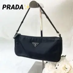 ✨極美品✨プラダ ハンドバッグ アクセサリーポーチ 三角ロゴ ナイロン ブラックのサムネイル