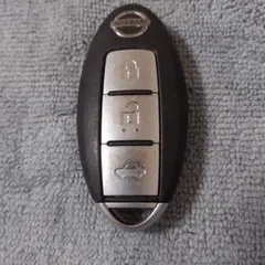 ニッサン純正スマートキー　スカイライン　5WK48902 [<<114]のサムネイル