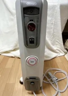 良品【デロンギ オイルヒーター 】H770812EFSN GY◆DeLonghiのサムネイル