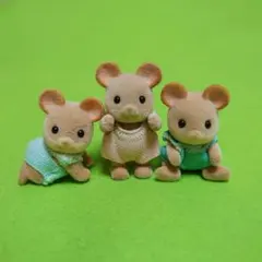 シルバニアファミリー どんぐりネズミの赤ちゃん 廃盤品 初期 レア