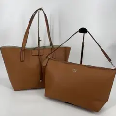 ☆新品未使用☆GUESS☆ゲス☆ブラウン トートバッグ☆ショルダーバッグ☆セット