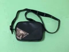 即発送⭕️ バッグ ショルダーバッグ　ミニバッグ　パイソン柄　レザー　断捨離